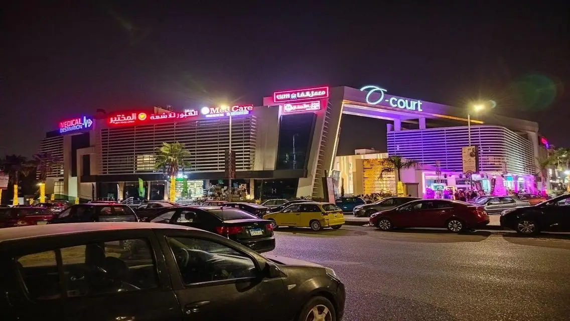 عيادة للبيع فى أكبر مول طبى متكامل بمدينة العبور