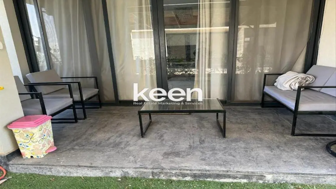 Fully furnished Equipped with ACs&amp;kitchen applianc