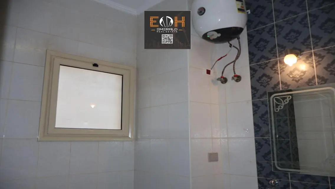 Luxury Apartment for Sale with Lake View