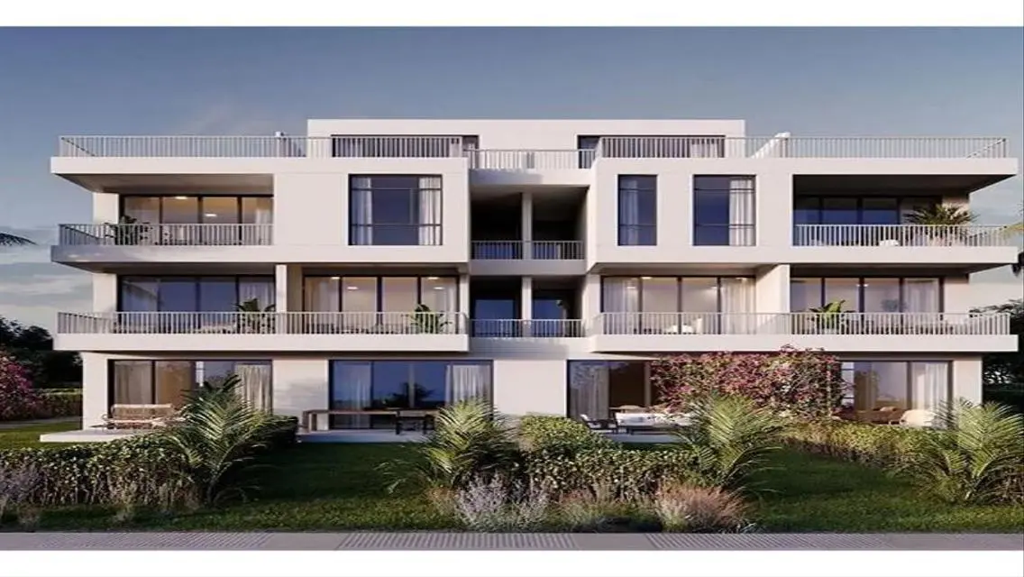 Chalet for sale  a prime location in Cali Coast,