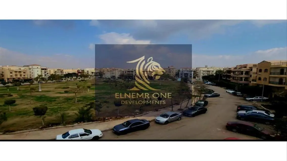 شقة للبيع من المالك مباشرة فيو جاردن موقع متميز