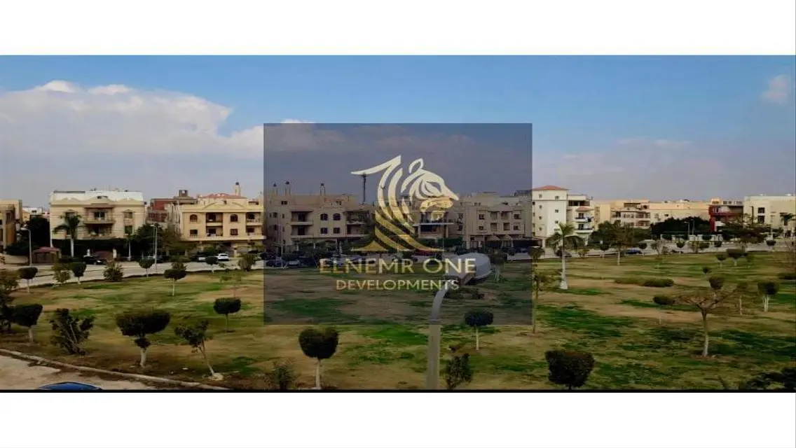 شقة للبيع من المالك مباشرة فيو جاردن موقع متميز