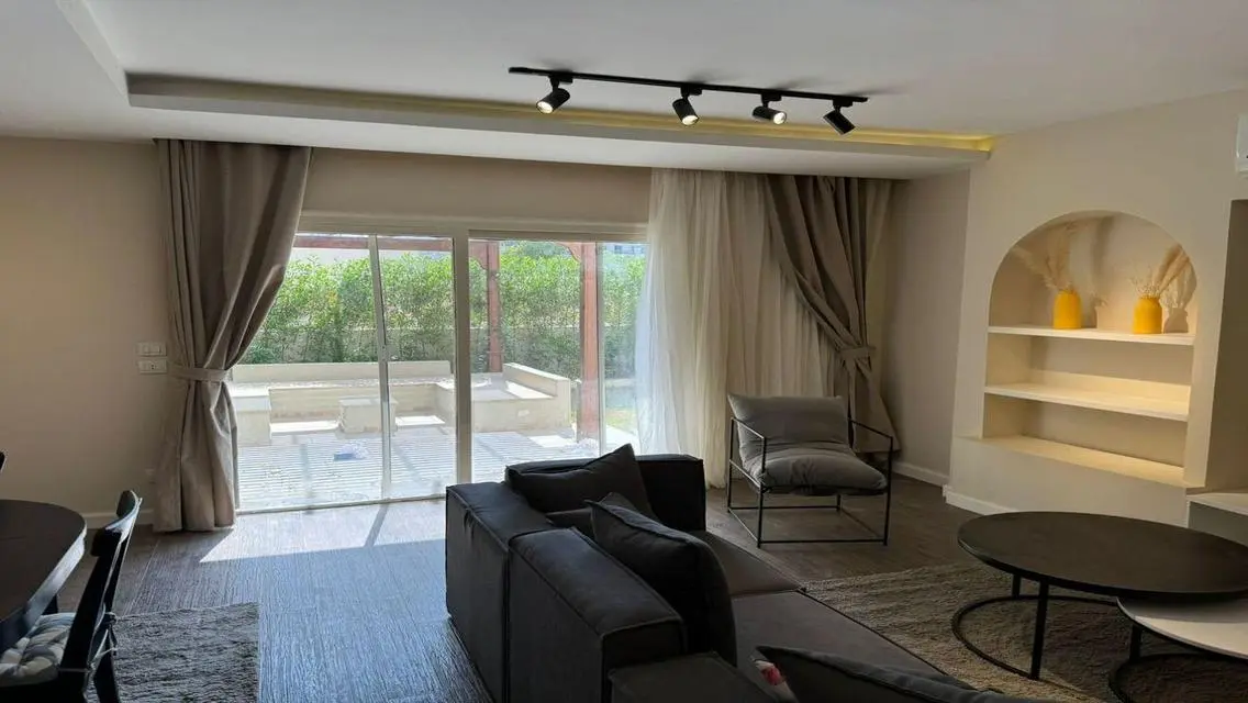Apartment for rent in mv i city fully furnished