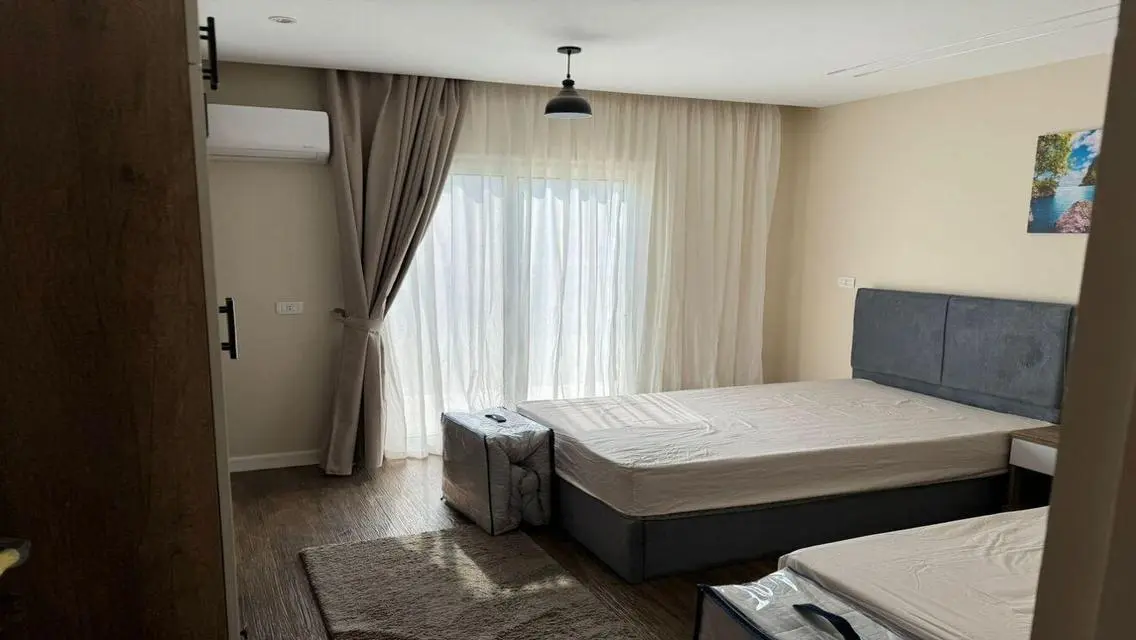 Apartment for rent in mv i city fully furnished