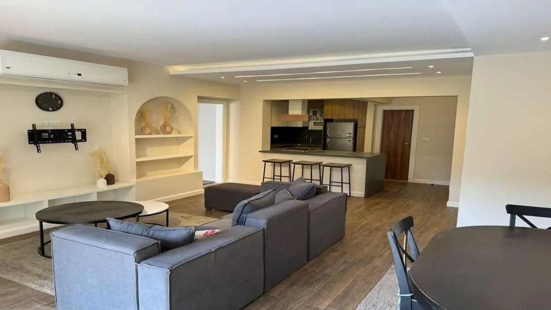 Apartment for rent in mv i city fully furnished