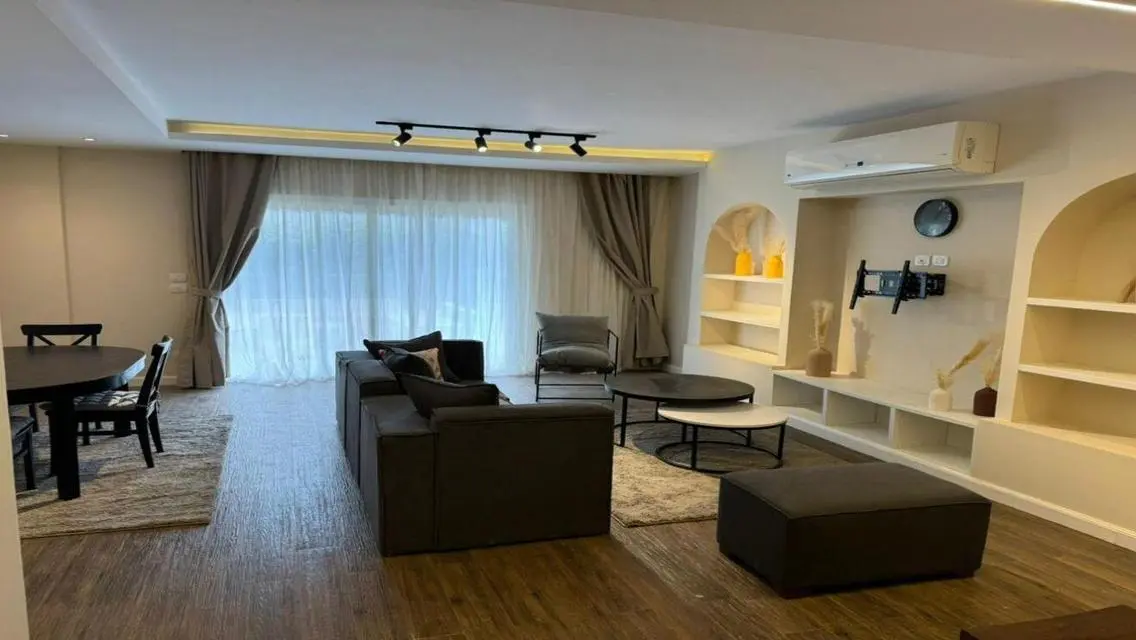 Apartment for rent in mv i city fully furnished