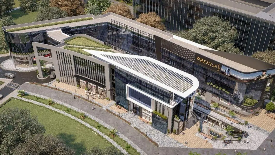 Office 62m in sheikh zayed beside soudi and arkan