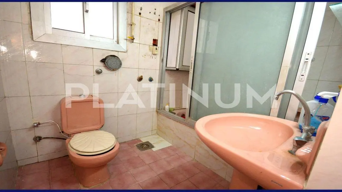 Licensed apartment for sale, 165m, Army Road (Miam