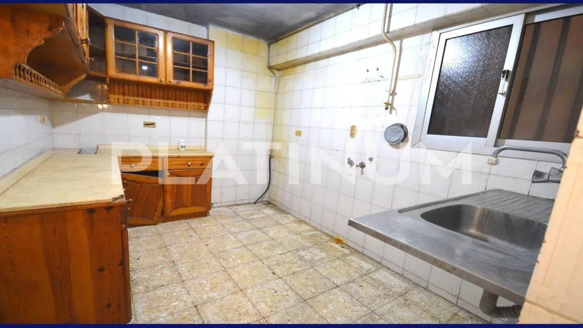 Licensed apartment for sale, 165m, Army Road (Miam