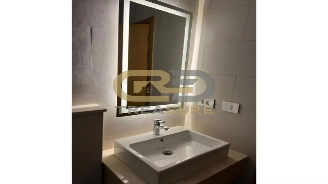Fully Furnished Apartment for rent in Eastown    .