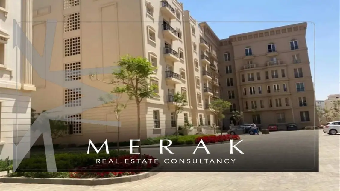 عقار فاخر بمساحة واسعة للبيع