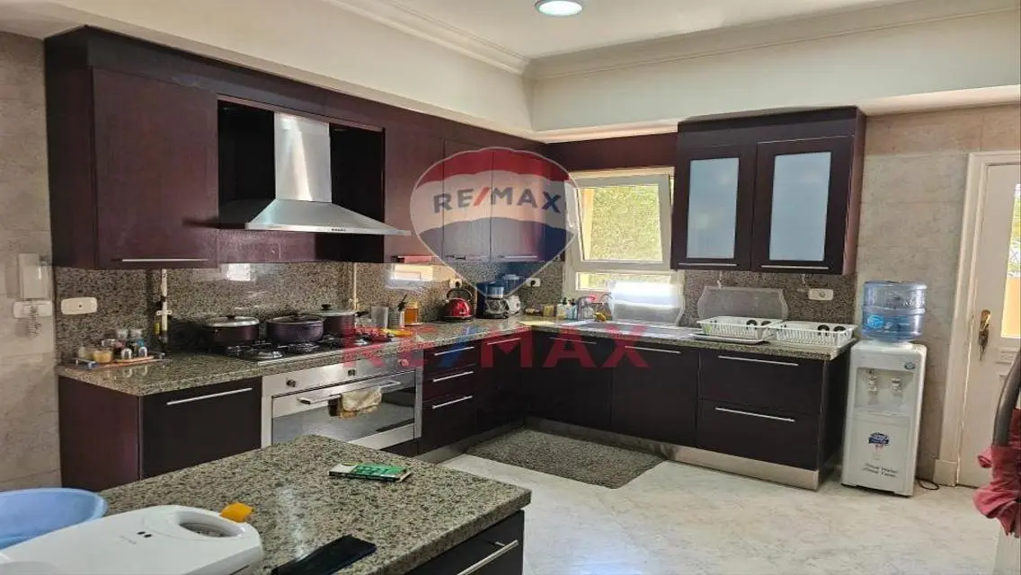 A Luxurious villa for sale in SWAN LAKE New Cairo