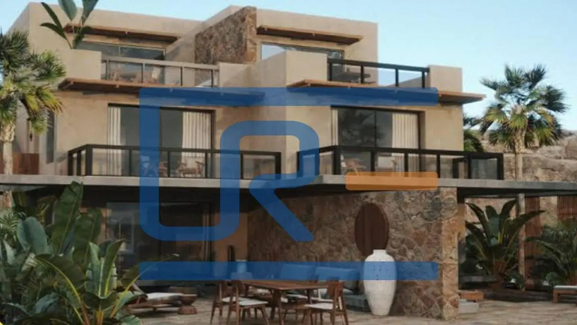 فيلا مستقلة صف اول بحر للبيع في ميسكا سوما باي