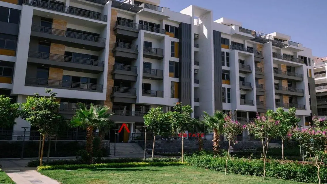 Last apt rtm installment 5y front of hydepark