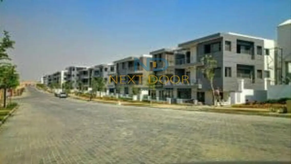 Apartment in Taj City Best Location-New Cairo