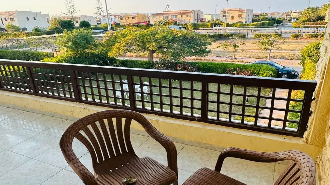 فيلا تالت صف بحيرة رمليه بمارينا 4 بسعر مميز