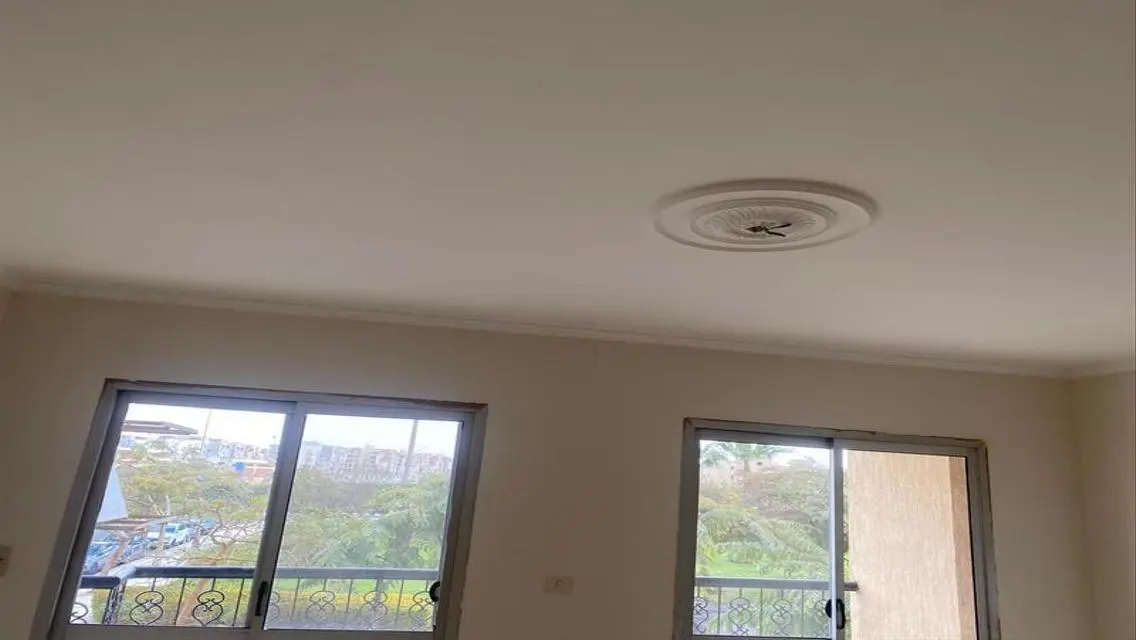 For rent, a 180-meter apartment, first residence,