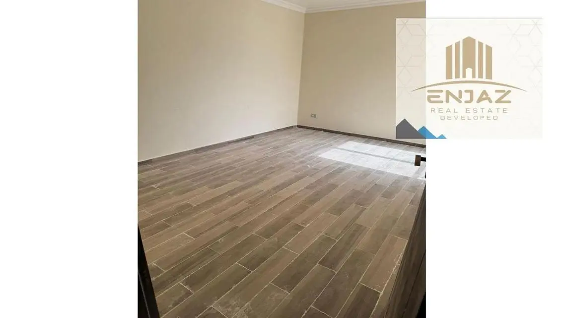 Luxurious Apartment with Spacious Amenities