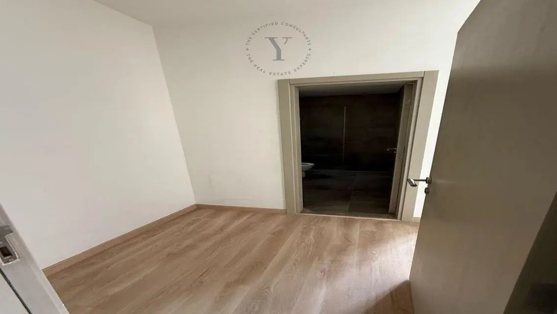 townhouse middle ready to move Al Burouj 295sqm