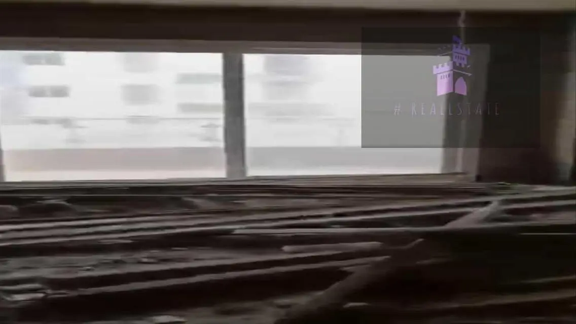 للبيع شقة كاملة المرافق فى كمبوند جامعة القاهرة