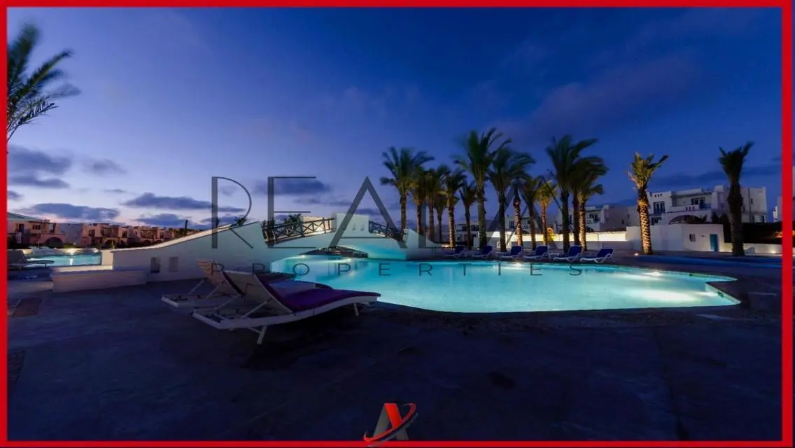 Townhouse finished with Acs with panoramic lagoon