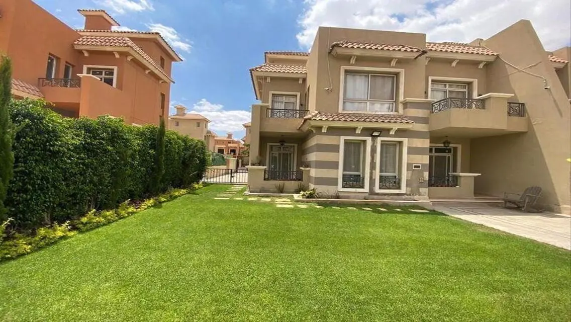 Villla for price Apart near Mall ofArabia over 12y