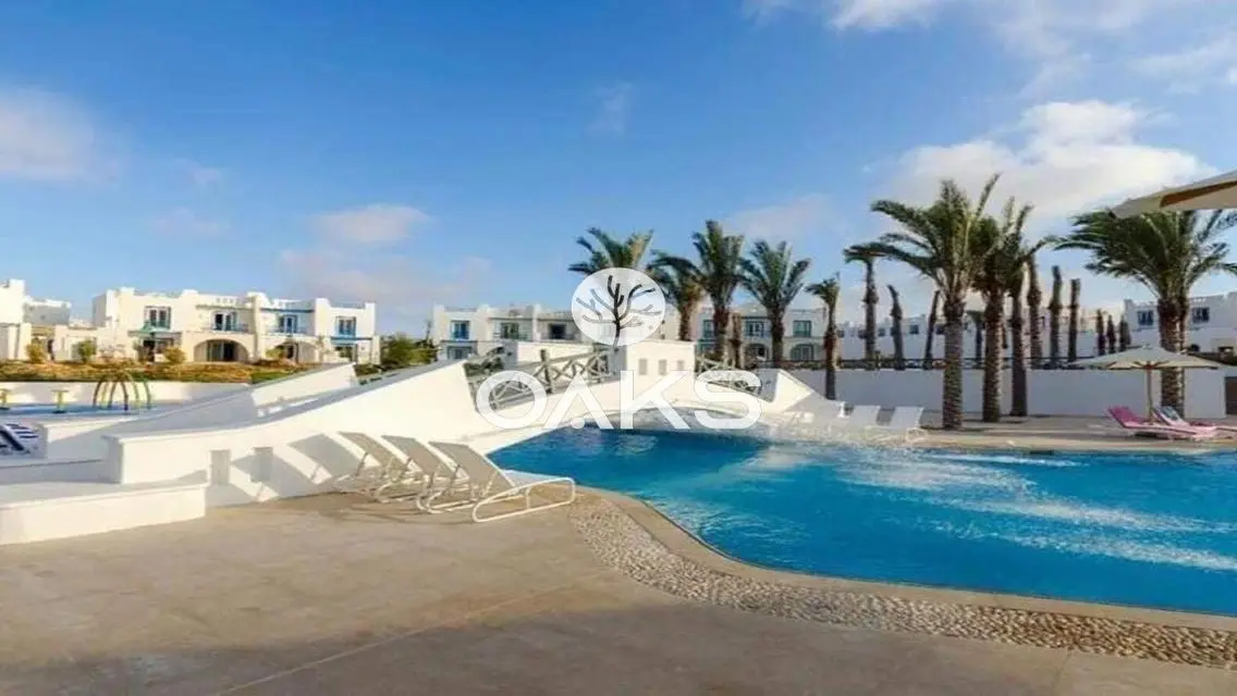 تاون هاوس كورنر للبيع بـ PLAGE متشطب بالكييفات