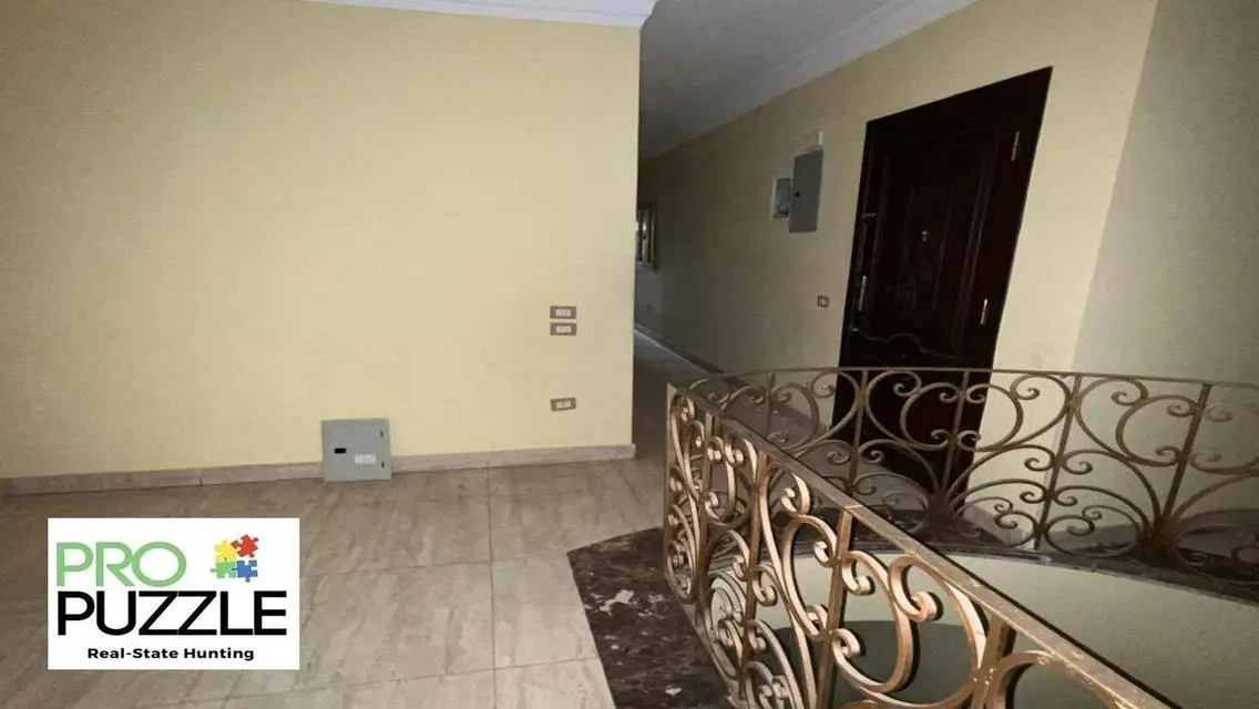 For rent duplex in yasmine villas