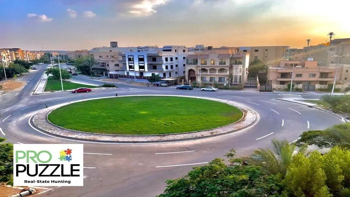 For rent duplex in yasmine villas