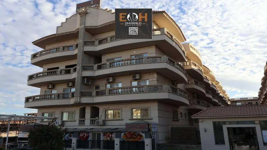 Luxury Apartment for Sale with Spacious Features and Amenities