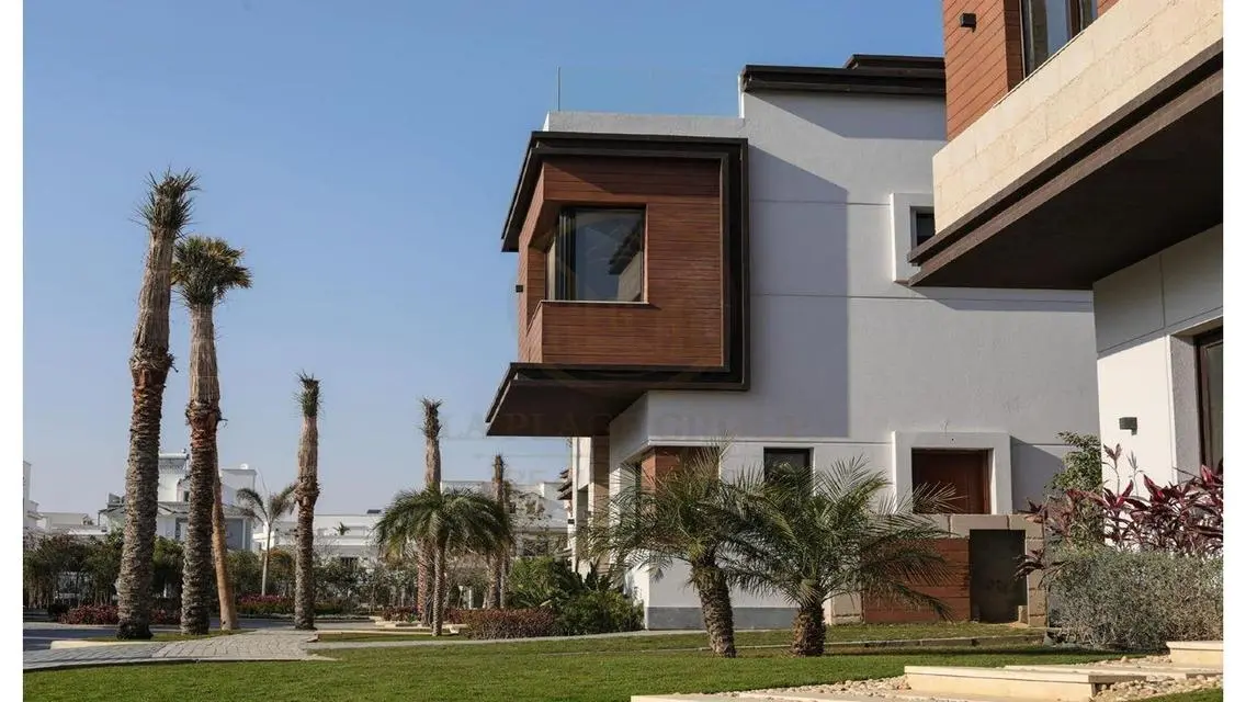 villa in prime location, 5%DP and 10y installments