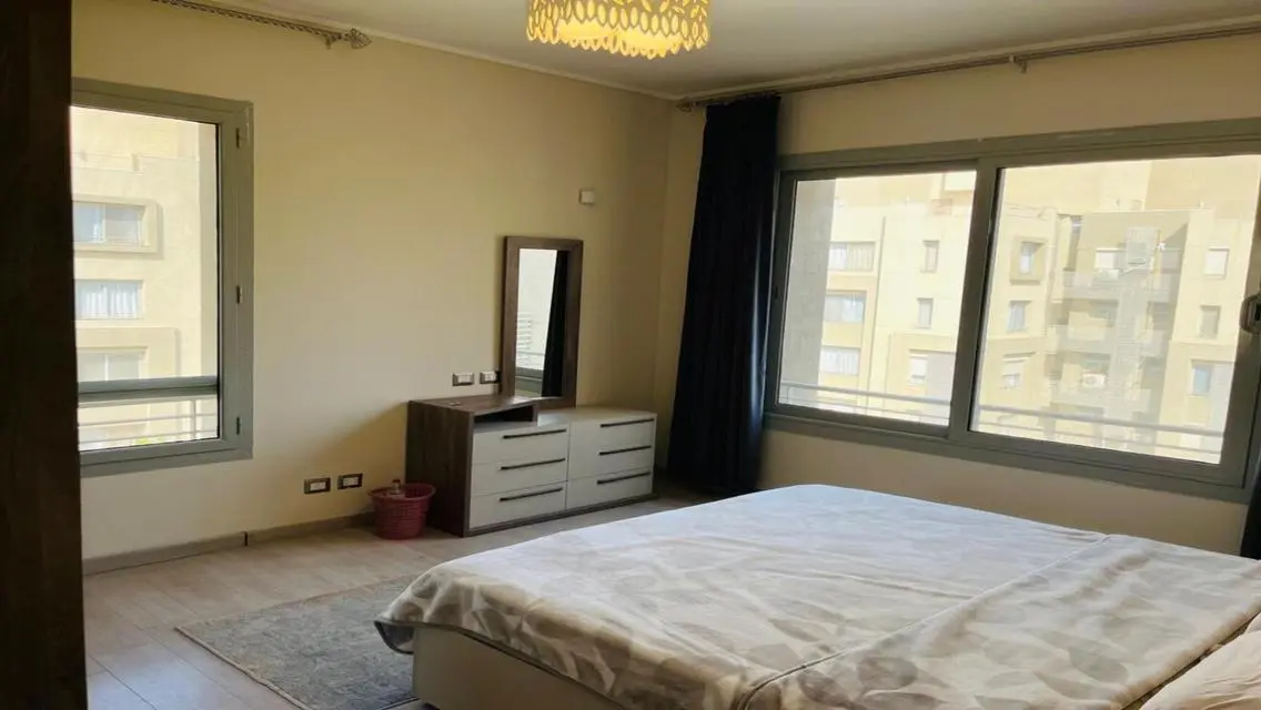 ستوديو فرش فندقي -بجوار الجامعه الامريكيه 