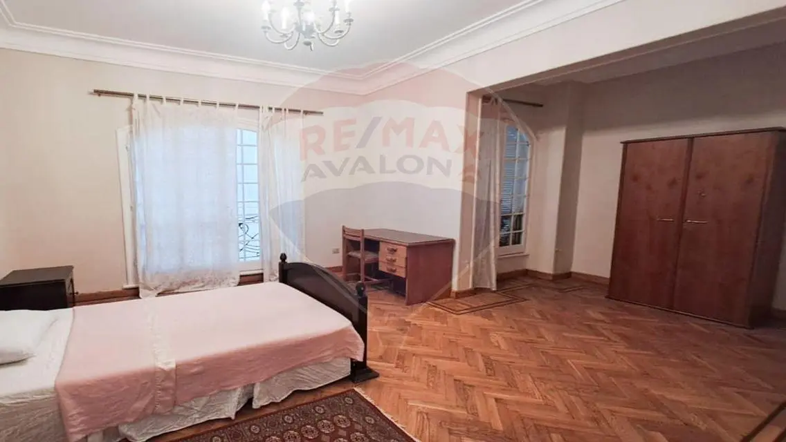 Apartment for rent 250 m Saba Pasha