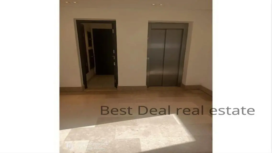 بنت هاوس كمبوند سيكس ويست  سوديك بيفرلي هيلز