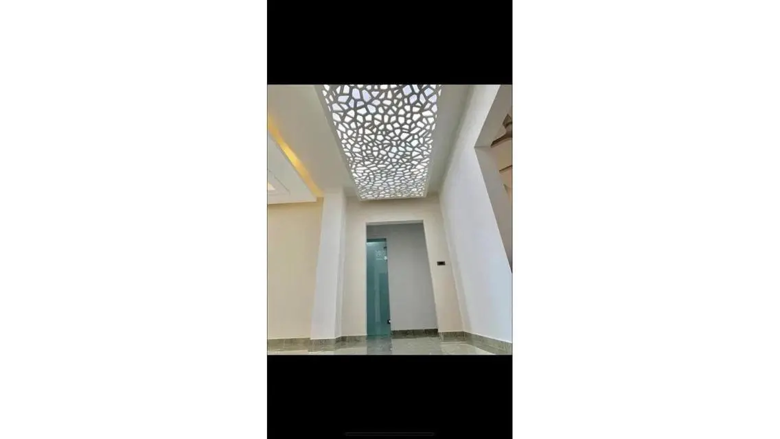 شقه فندقيه فيو مميز داخل ارقي كمبوند في زايد