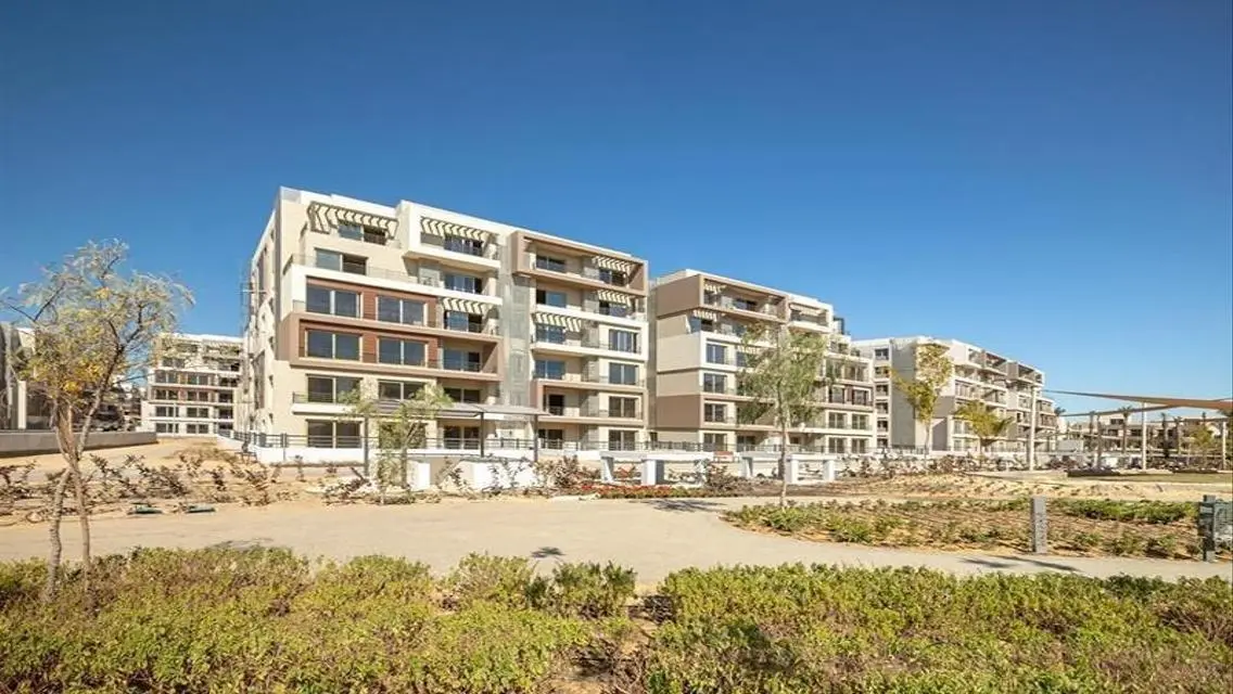 apartment for sale at palm hills new cairo &amp; INST