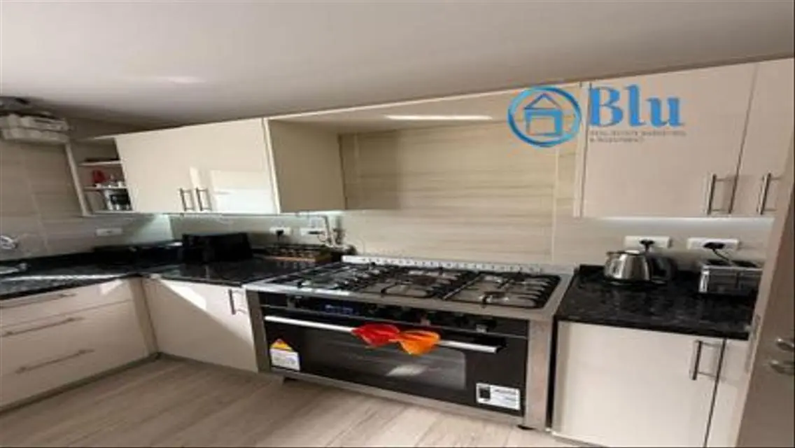 Apartment for sale under market price view lake