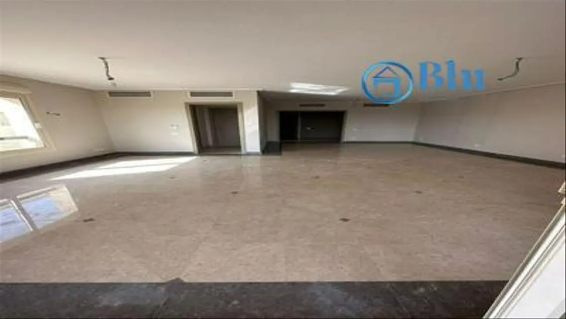 Apartment for sale under market price view lake