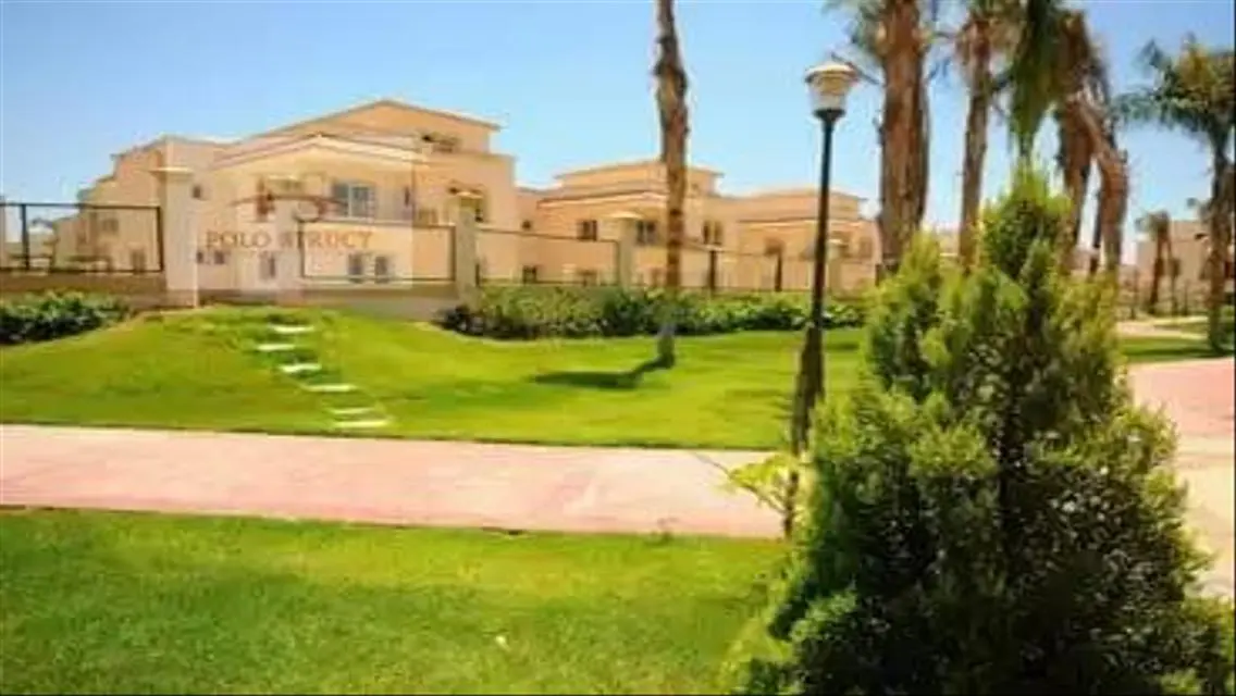 فيلا  للايجار مفروش في كمبوند جرينز الشيخ زايد