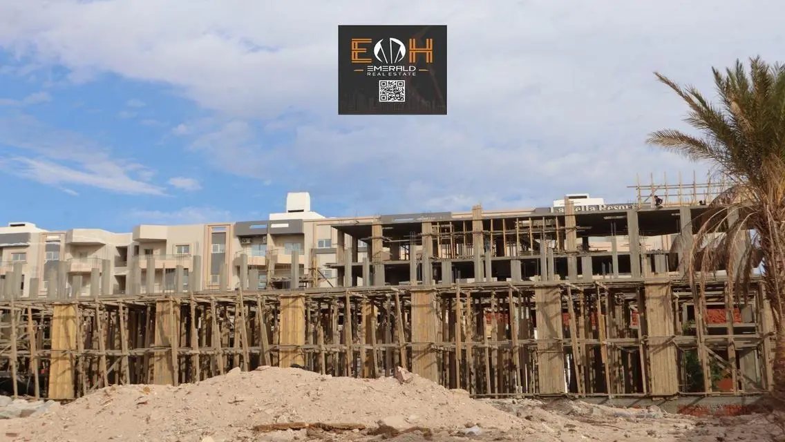 Luxury Apartment for Sale at 24-HSBC-QNB
