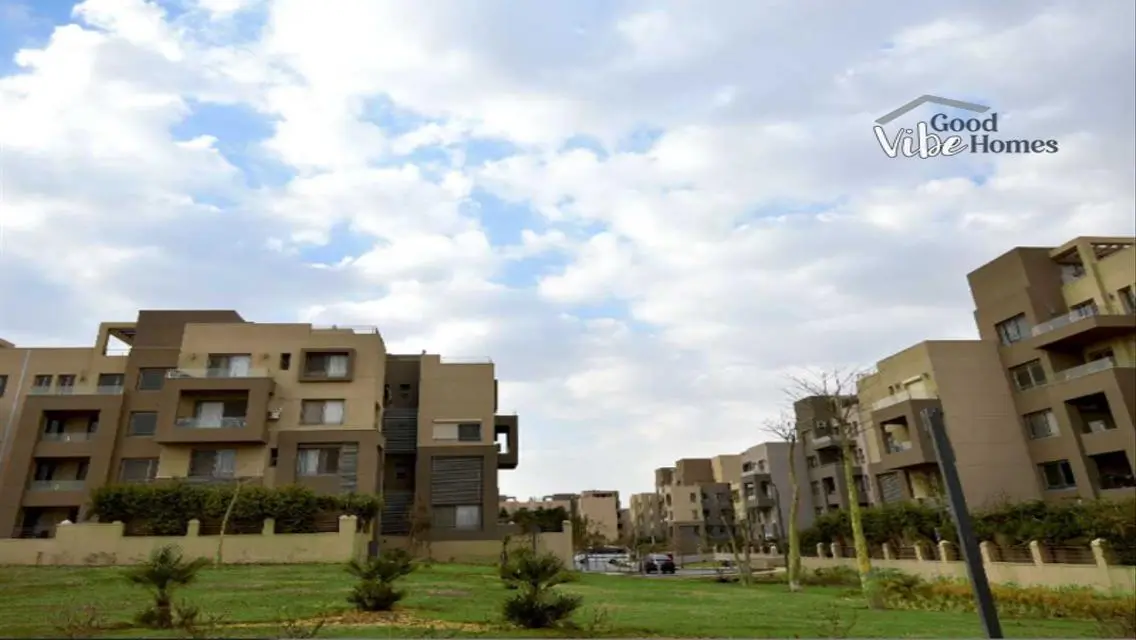 شقة مفروشة  بالكامل للإيجار في فيليدج جيت و بحديقة