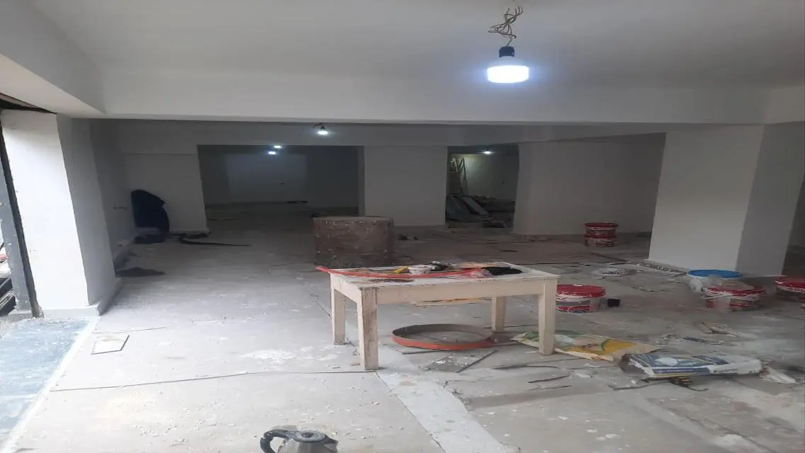 محل تجاري للايجار ١٦٠ م شارع عمر بن الخطاب الرئيسي