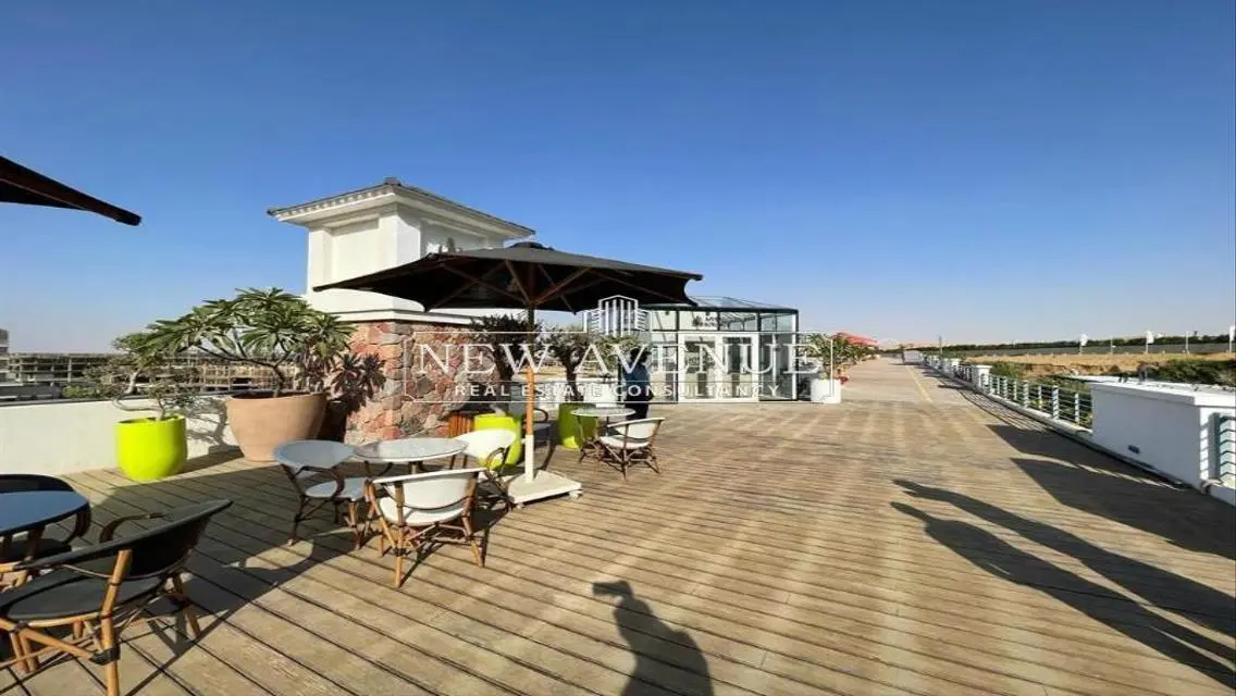 Under market price Sky apartment in Mountain View