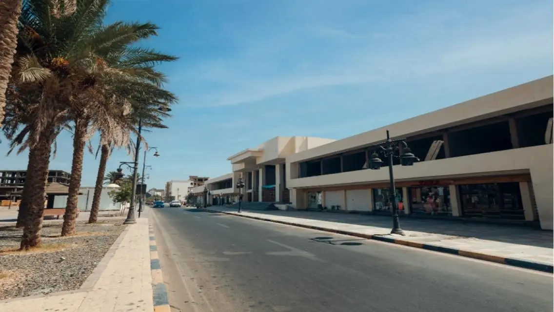 For sale on the sea in Hurghada, a chalet with ins