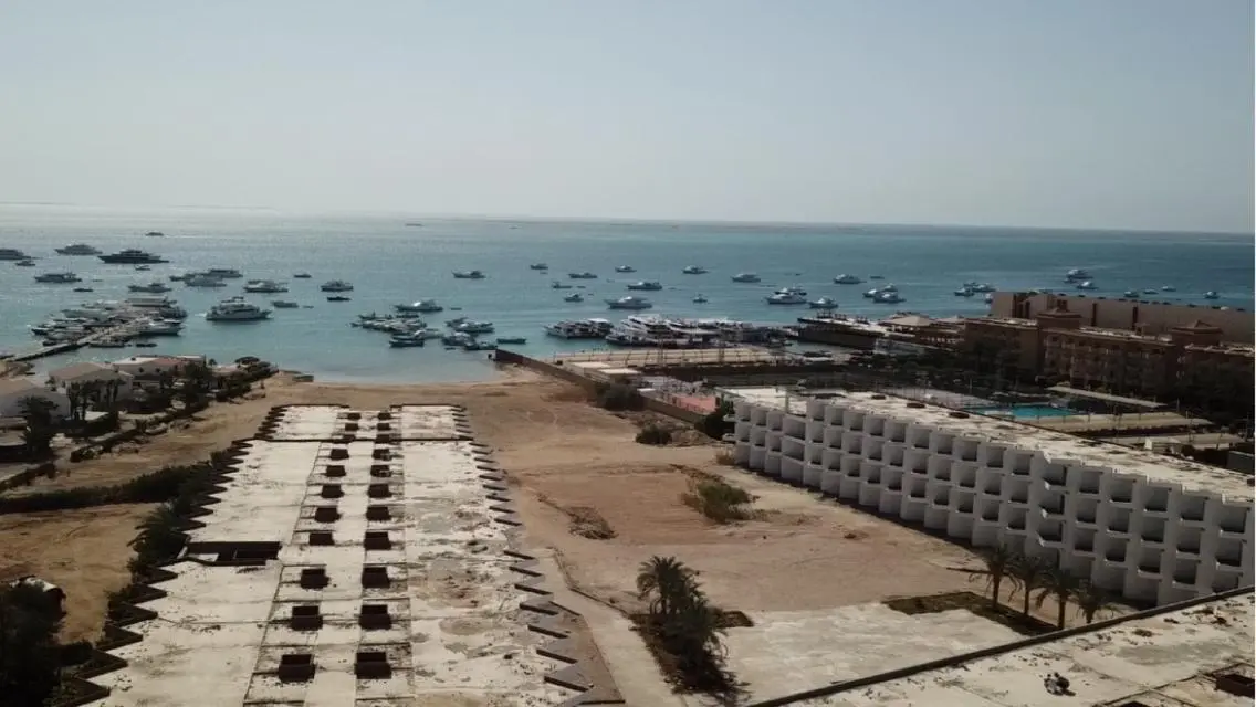 For sale on the sea in Hurghada, a chalet with ins