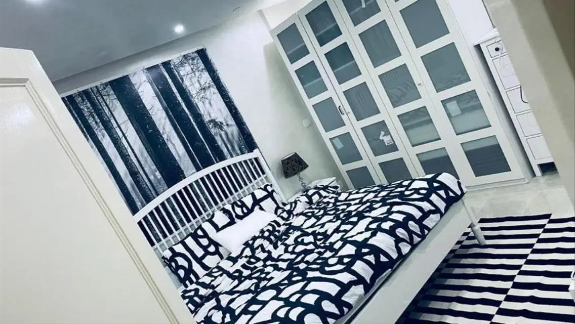 Ground floor with garden, super deluxe, for rent