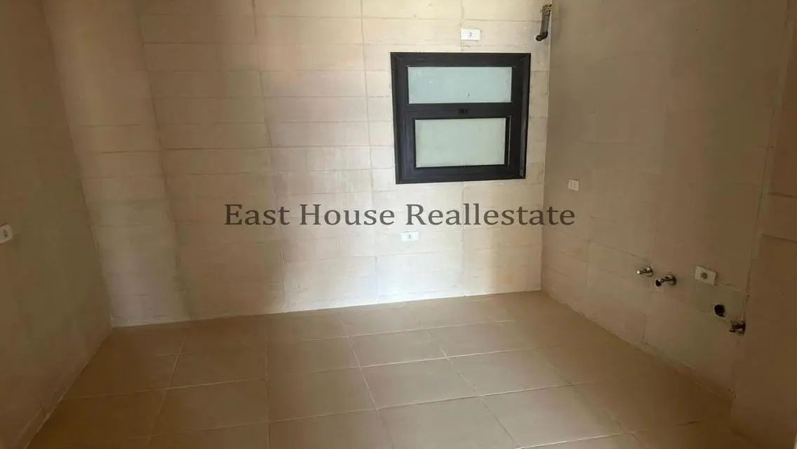 شقة اول سكن 3 غرف للايجار في كومبوند ذا ادريس ايست