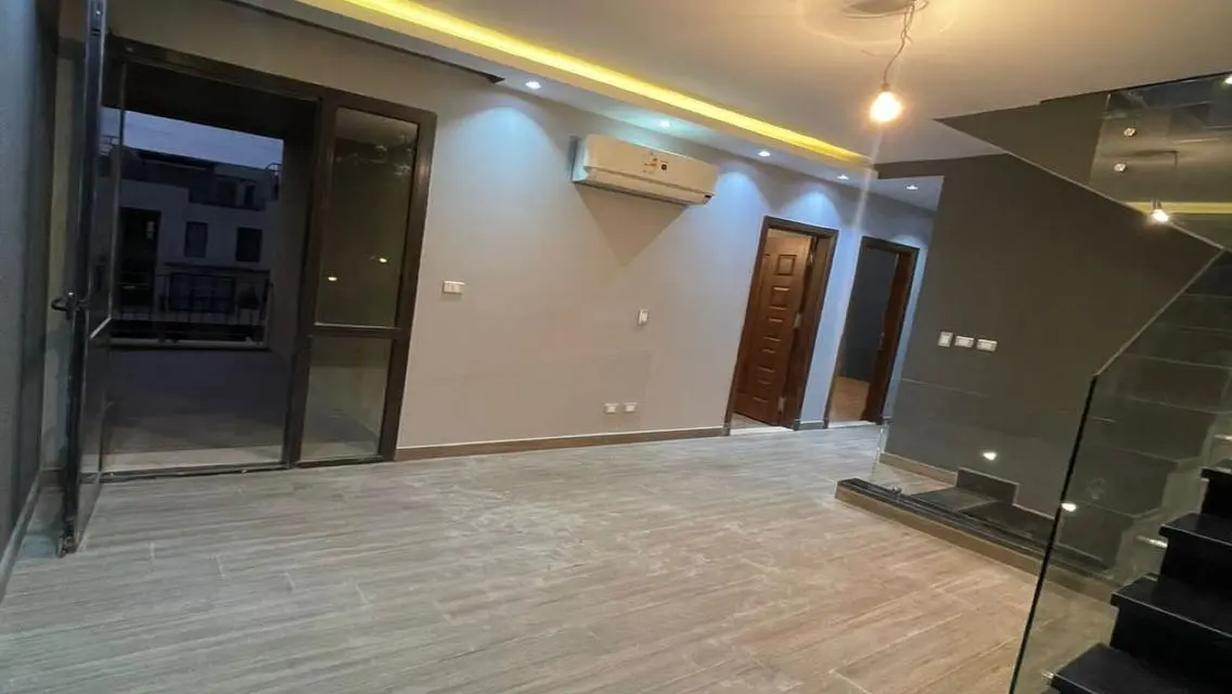 Eastown triplex semi furnished for rent with kitch