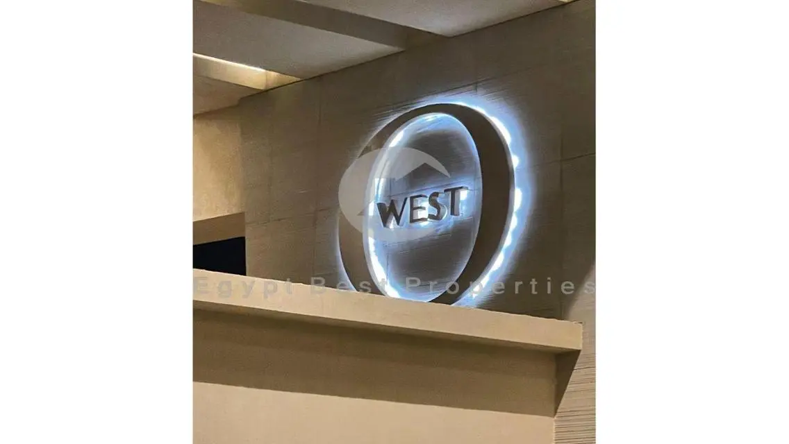 دوبلاكس نص تشطيب في او ويست و اقساط علي 8 سنوات .
