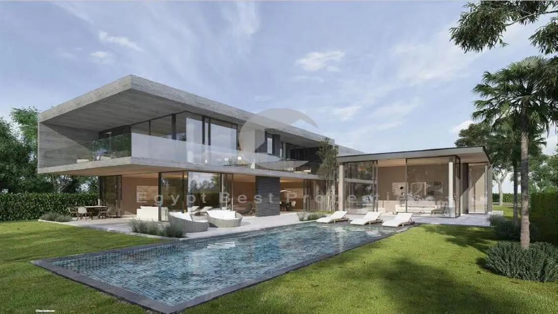 One Story Villa for sale at Swan Lake on 10 years
